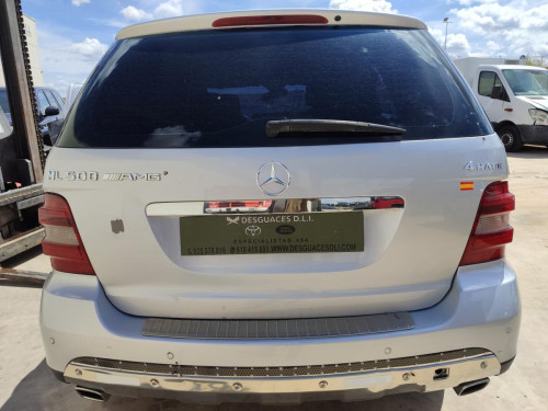  MERCEDES-BENZ CLASE ML (BM 164) 