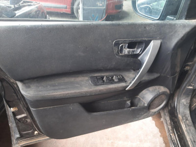 NISSAN QASHQAI (J10)