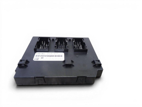 CAJA RELES / FUSIBLES Audi A3 SPORTBACK (8PA) 