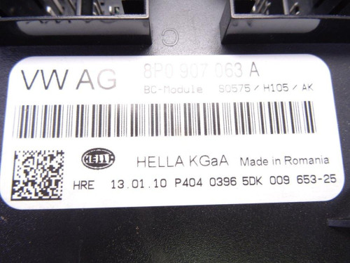 CAJA RELES / FUSIBLES Audi A3 SPORTBACK (8PA) 