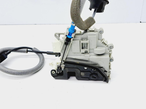 CERRADURA PUERTA TRASERA DERECHA Audi A3 SPORTBACK (8VF) 