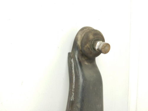 BRAZO SUSPENSION INFERIOR DELANTERO IZQUIERDO Mitsubishi GRANDIS (NA0W) 