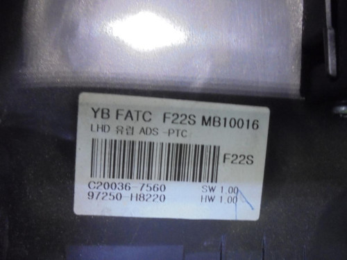 MANDO CLIMATIZADOR Kia RIO (YB) 