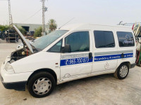 PEUGEOT EXPERT COMBI (1995)