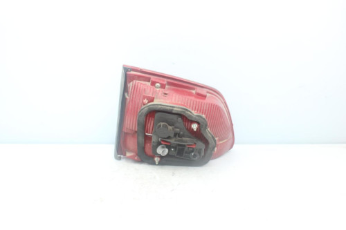 PILOTO TRASERO DERECHO INTERIOR Volkswagen TOURAN (1T3) 