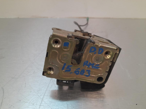 CERRADURA PUERTA DELANTERA DERECHA Renault MEGANE I CLASSIC (LA0) 