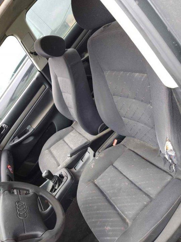 AUDI A4 BERLINA (B5) — автомобиль-донор на запчасти 