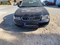 AUDI A4 BERLINA (B5)