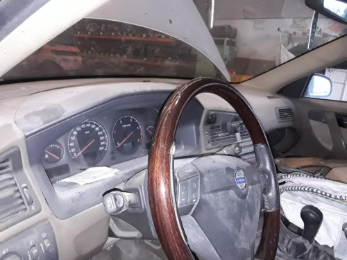  VOLVO S60 BERLINA 