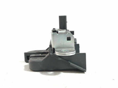  CERRADURA MALETERO / PORTON VOLKSWAGEN SCIROCCO (137) 