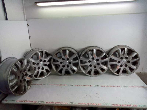 NO IDENTIFICADO KIA CARNIVAL 