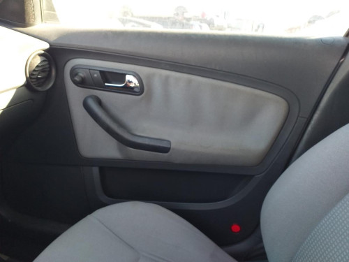  SEAT IBIZA (6L1) 