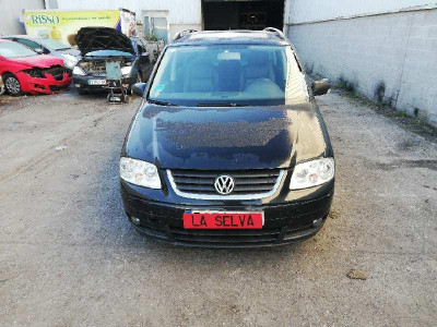 VOLKSWAGEN TOURAN (1T1)