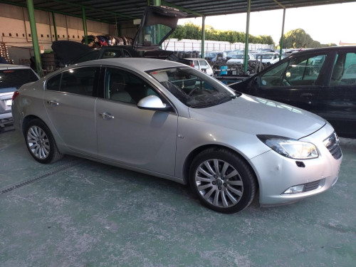  OPEL INSIGNIA BERLINA 