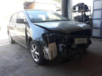 TOYOTA COROLLA (E12)