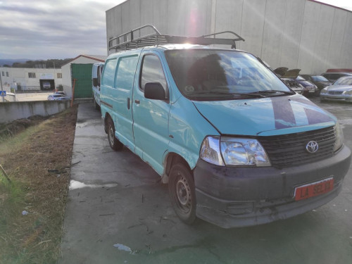 TOYOTA HI-ACE — vehículo donante para recambios 
