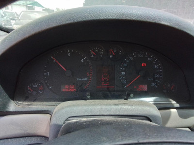 AUDI A4 BERLINA (B5)