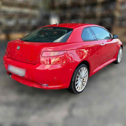  ALFA ROMEO GT (125) 