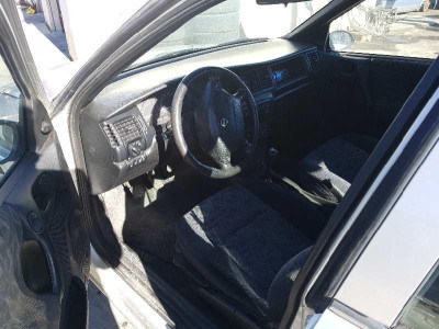 OPEL VECTRA B BERLINA