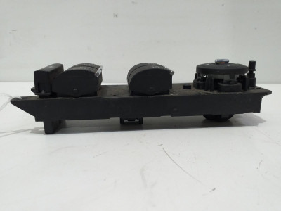 MANDO ELEVALUNAS DELANTERO IZQUIERDO, FORD, FOCUS SPORTBREAK (CB8)