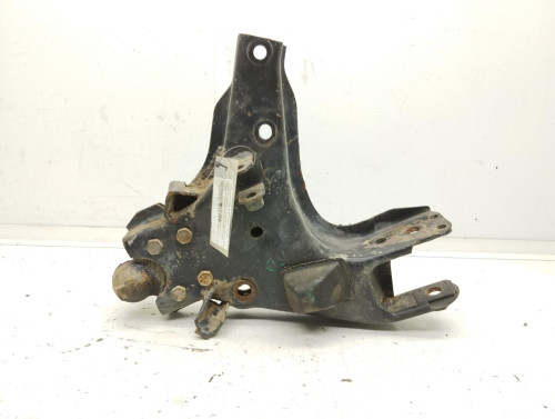 BRAZO SUSPENSION INFERIOR DELANTERO DERECHO Nissan TERRANO II (R20) 