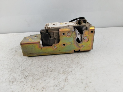 CERRADURA PUERTA DELANTERA DERECHA 