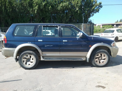  MITSUBISHI MONTERO SPORT (K90) 