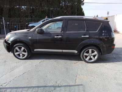 MITSUBISHI OUTLANDER (CW0)