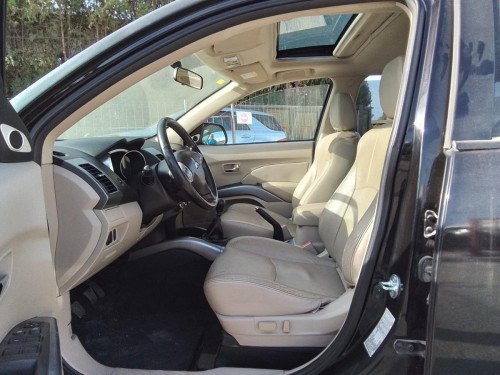  MITSUBISHI OUTLANDER (CW0) 