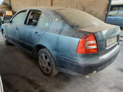 SKODA OCTAVIA BERLINA (1Z3)