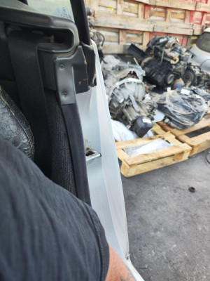 CINTURON SEGURIDAD DELANTERO IZQUIERDO