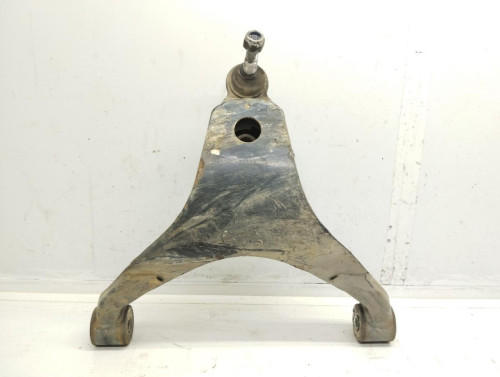 BRAZO SUSPENSION INFERIOR DELANTERO IZQUIERDO IVECO 