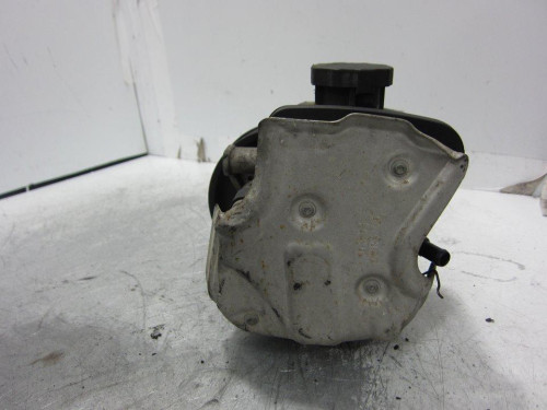 BOMBA DIRECCION Mercedes-Benz CLASE C (BM 203) BERLINA 