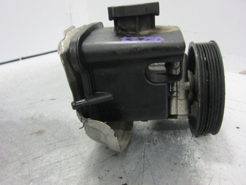 BOMBA DIRECCION Mercedes-Benz CLASE C (BM 203) BERLINA 