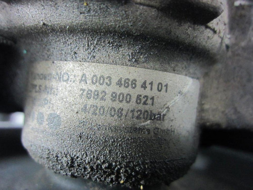 BOMBA DIRECCION Mercedes-Benz CLASE C (BM 203) BERLINA 