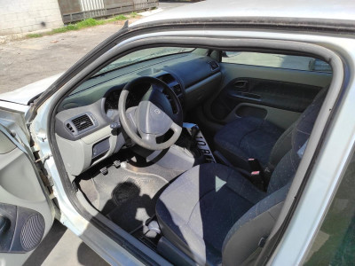RENAULT CLIO II FASE II (B/CB0)