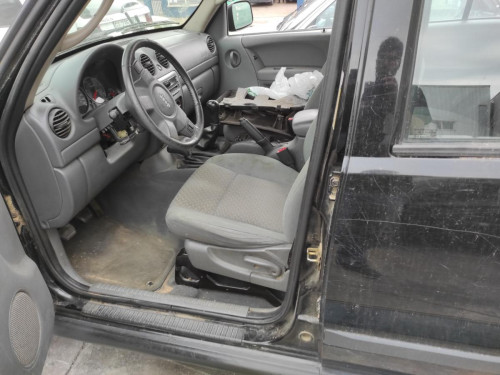 JEEP CHEROKEE (KJ) — Donor Vehicle for Used Parts 