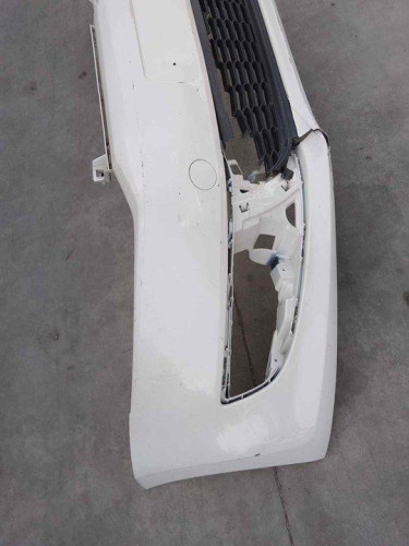 PARAGOLPES DELANTERO 