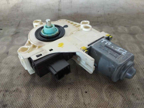 MOTOR ELEVALUNAS TRASERO IZQUIERDO AUDI A4 BERLINA (8K2) 