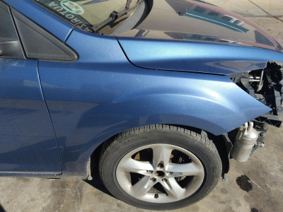 ALETA DELANTERA DERECHA Ford Focus Berlina (CAP)(08.2004->)