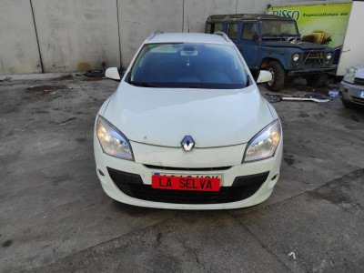 RENAULT MEGANE III SPORT TOURER