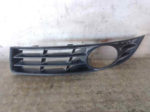 REJILLA PARAGOLPES IZQUIERDA Volkswagen PASSAT BERLINA (3C2) 