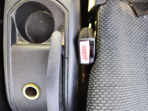 ENGANCHE CINTURON DELANTERO IZQUIERDO CITROEN C4 COUPE 