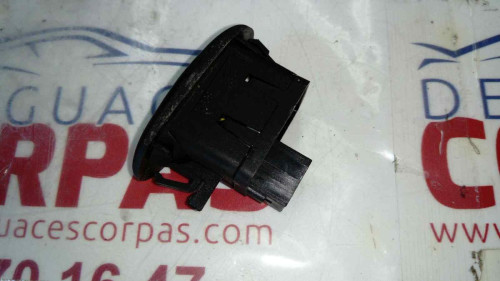  MANDO ELEVALUNAS TRASERO DERECHO CITROEN C3 