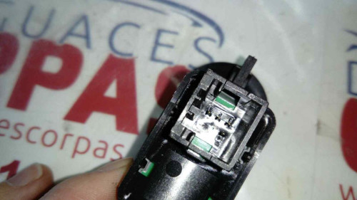  MANDO ELEVALUNAS TRASERO DERECHO CITROEN C3 