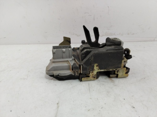CERRADURA PUERTA DELANTERA IZQUIERDA Citroen XSARA BERLINA 