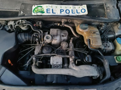 AUDI A6 BERLINA (4B2)
