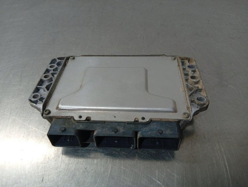  CENTRALITA MOTOR UCE Renault SCENIC II (JM) 
