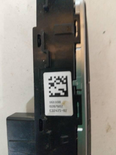 INTERRUPTOR RENAULT MEGANE IV BERLINA 5P 