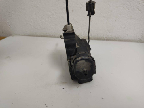 CERRADURA PUERTA DELANTERA IZQUIERDA Mercedes-Benz CLASE A (BM 168) 